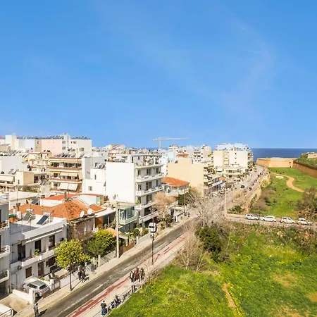 Lion's Yard * ハニア