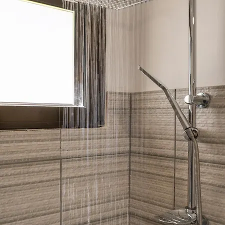 Lion's Yard アパート